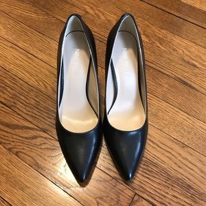 Ninewest Black Leather Pumps